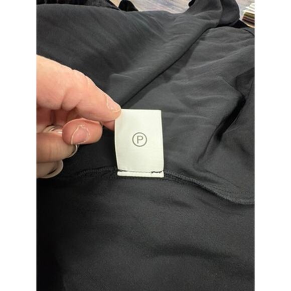 NWT!! RHODE "LAINEY" DRESS ,Black,Goth,Halloween, Velvet, Wrap, - Picture 9 of 16